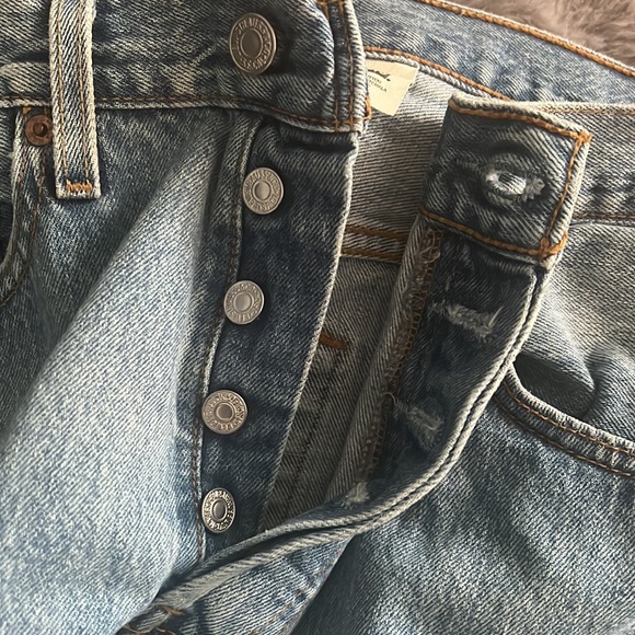 Levi’s - Picture 4 of 13